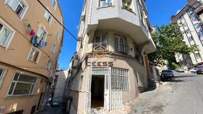 GÜLBAHAR’DA CADDEYE YAKIN, KÖŞE KONUMDA 110 M² SATILIK DÜKKAN