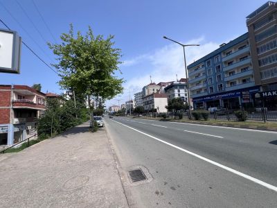 TRABZON SÖĞÜTLÜ'DE CADDE ÜSTÜ'NDE DEVREN KİRALIK PASTANE