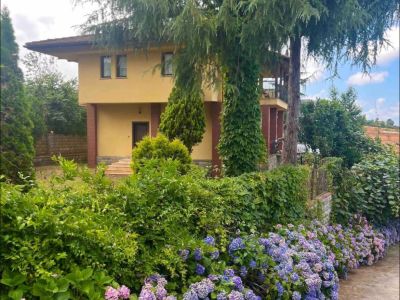 TRABZON ÇİMENLİ'DE DOĞA DENİZ MANZARALI EŞYALI KİRALIK VİLLA