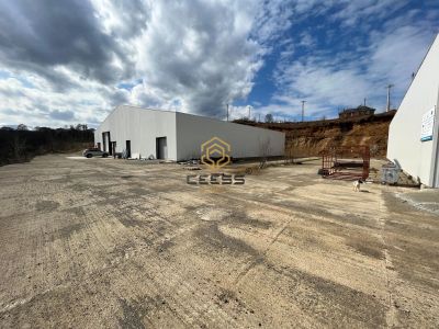 BEŞİKDÜZÜ OSB'DE 1500 M2 KİRALIK FABRİKA