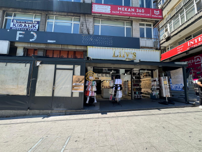 BEŞİKTAŞ BARBAROS BULVARI'NDA DEVREN KİRALIK İŞ YERİ