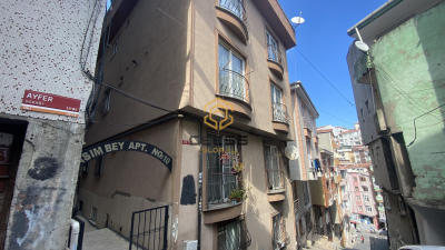 MECİDİYEKÖY’DE TERASLI, GENİŞ YAŞAM ALANLI 3+1 SATILIK DUBLEKS