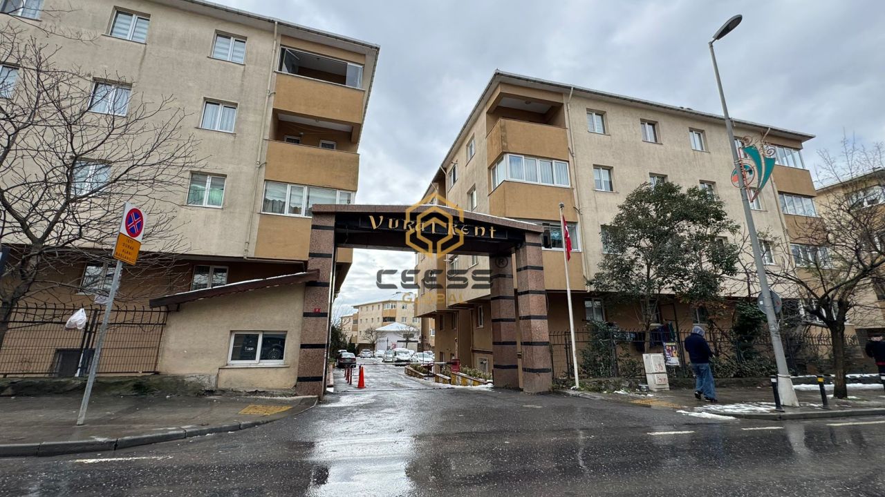 ÇEKMEKÖY MERKEZDE 3+1 SİTE İÇİ MASRAFSIZ SATILIK DAİRE
