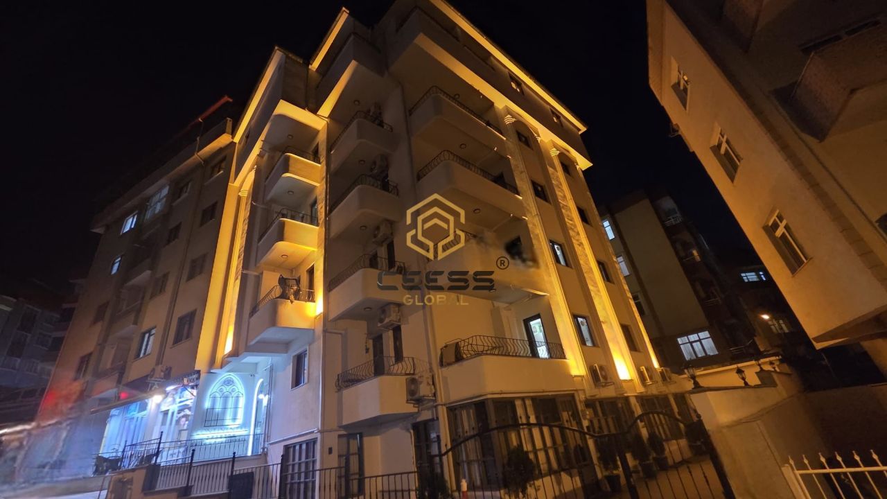 KALKINMA'DA YÜKSEK POTANSİYELLİ 5 KATLI SATILIK APART