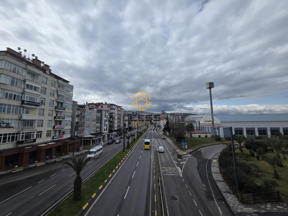 ORTAHİSAR'DA CİROSU YÜKSEK 600 M2 DEVREN KİRALIK KEBAPÇI