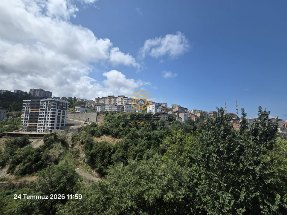 TRABZON BAHÇECİK'TE 1589 M2 SATILIK ARSA